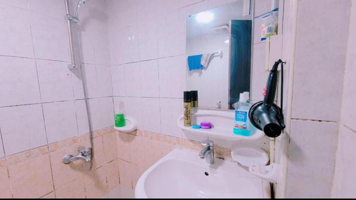 دبي Dxb Hostel Near Adcb Metro Station المظهر الخارجي الصورة